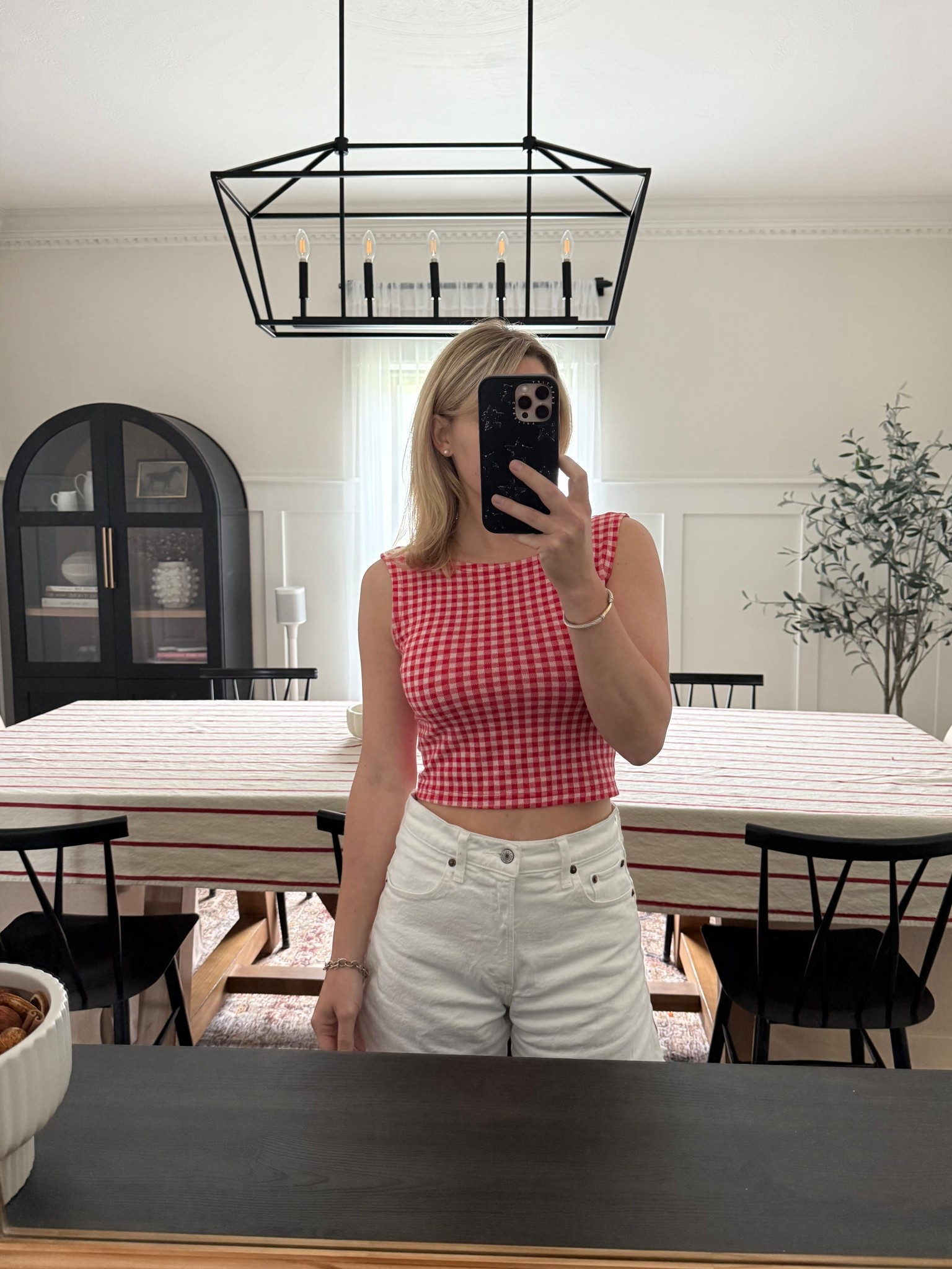 Serving picnic-core 🍓 but make it polished. These Abercrombie shorts are curve-loving perfection—and yes, they go with everything. Topped it off with some classic David Yurman sparkle because I’m a firm believer in casual glam ✨
Shop the full look below! #OOTD #GinghamGirlSummer #SummerStyle #EverydayLuxury

#LTKSeasonal #LTKStyleTip