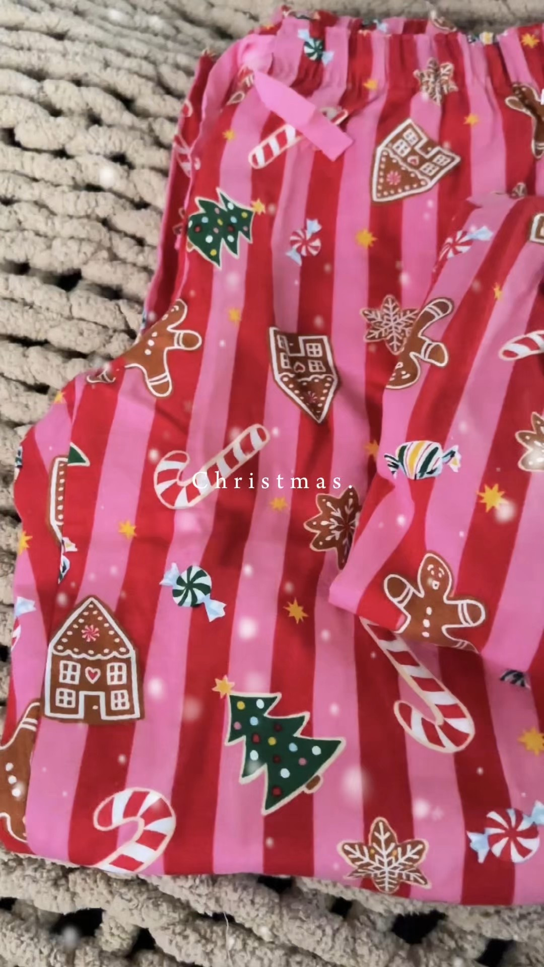 Old Navy Christmas Pjs

#LTKGiftGuide #LTKOver40 #LTKHoliday