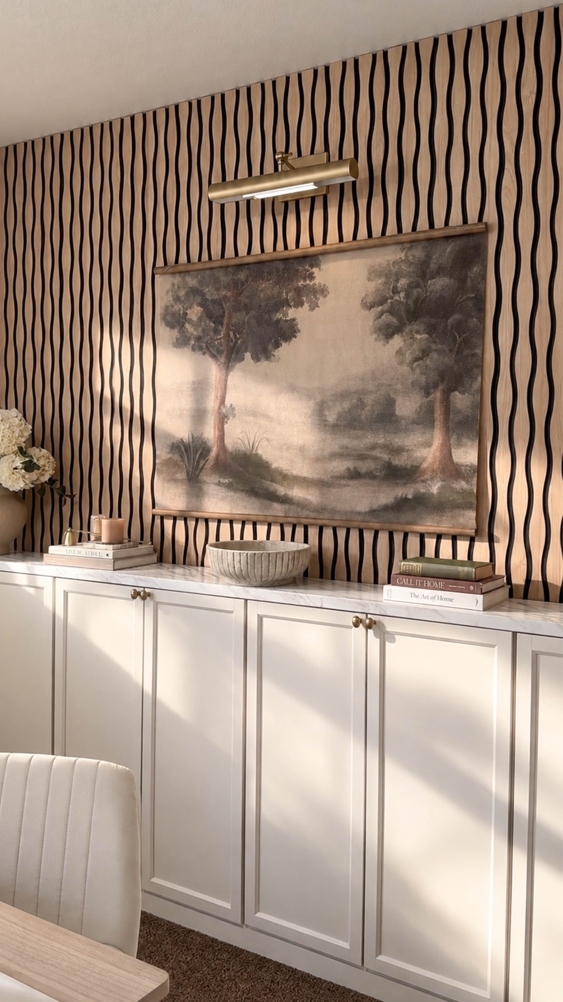 The lighting detail that makes the whole space feel more expensive ✨🤎 This @Lighting Design heritage brass picture light adds the prettiest warm, collected touch above artwork and instantly gives that elevated, designer look I love.
I’m obsessed with the slim silhouette and aged brass finish—it feels timeless, traditional, and just a little vintage. Perfect for highlighting artwork, built-ins, bookshelves, or a gallery wall.
Linked on my LTK ✨
#PictureLight #BrassLighting #HomeLighting #InteriorDesign #HomeDecor

#LTKSeasonal #LTKHome