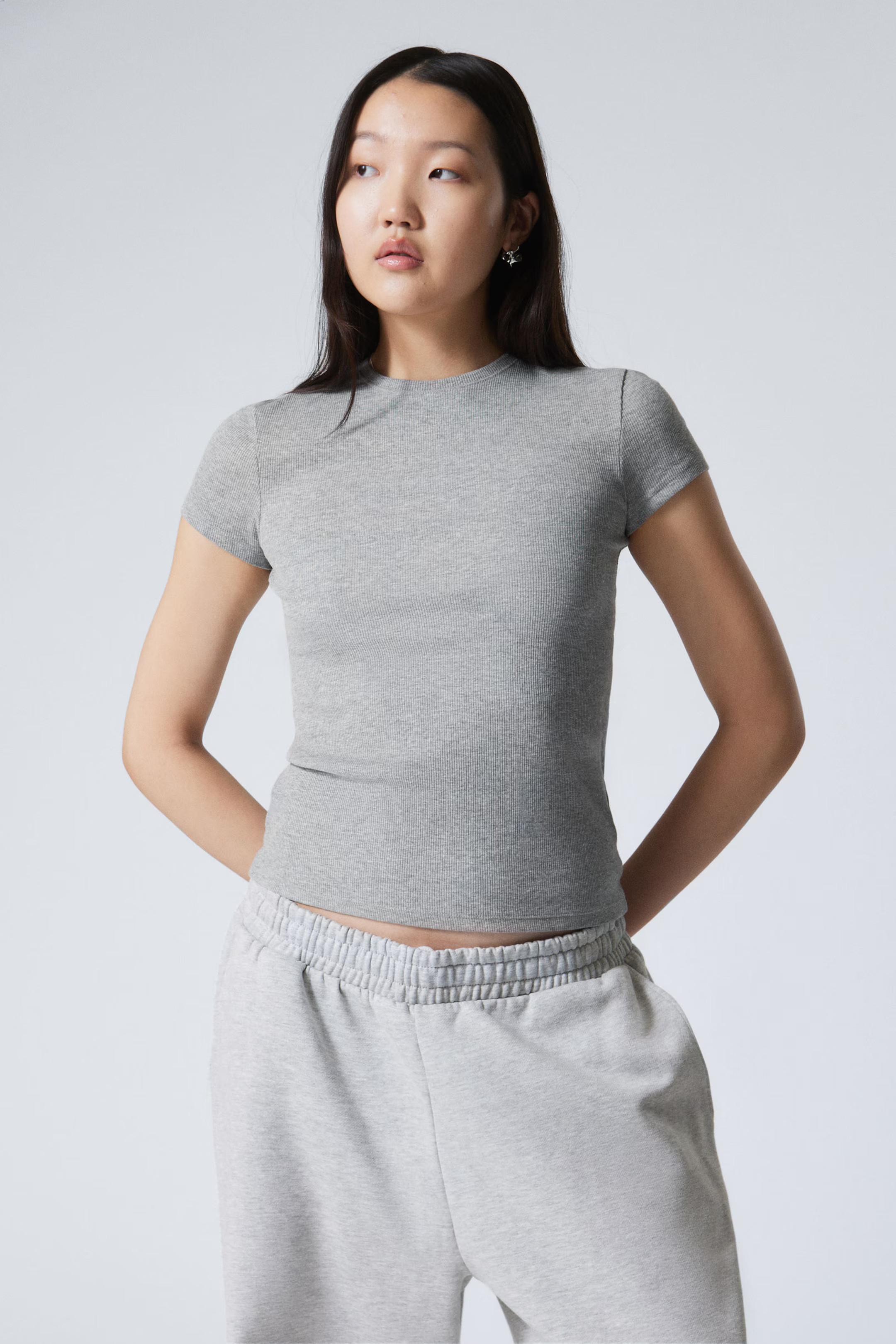 Close Fitted Rib T-Shirt | Weekday