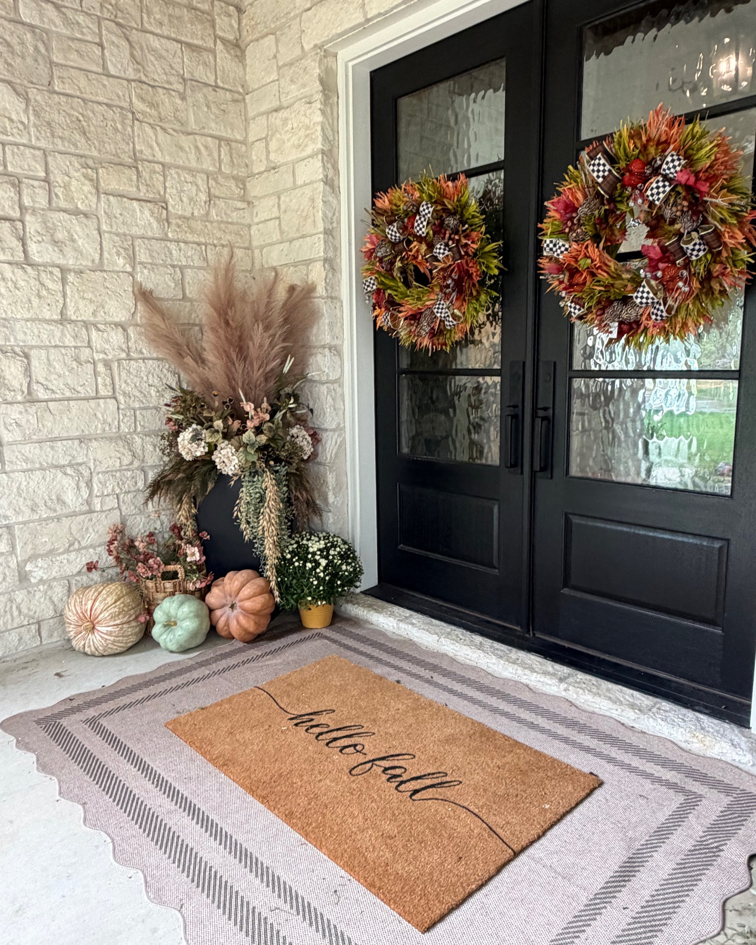 New fall home decor!

#LTKOver40 #LTKHome #LTKSeasonal