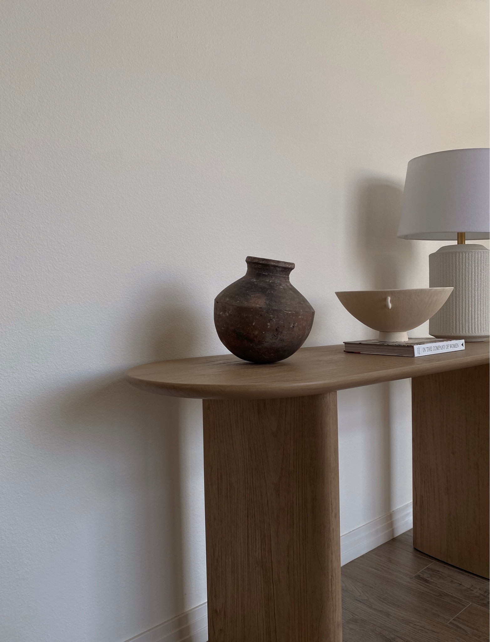 The best affordable home decor all in this pic (except the vintage, rounded/tilted pottery not sold online) 

#LTKFind #LTKstyletip #LTKhome