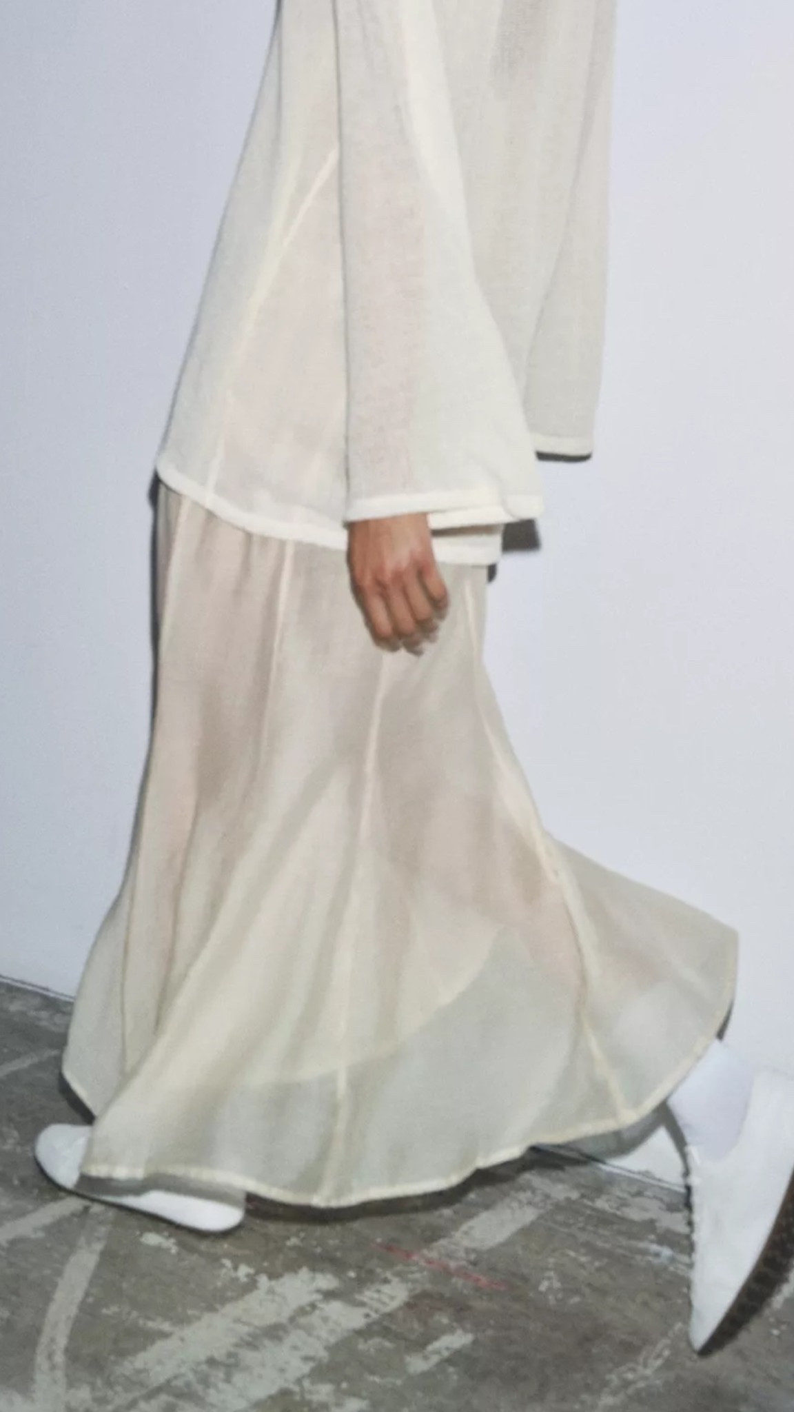 Off White Chic 🤍

#LTKParties #LTKFindsUnder100 #LTKPetite