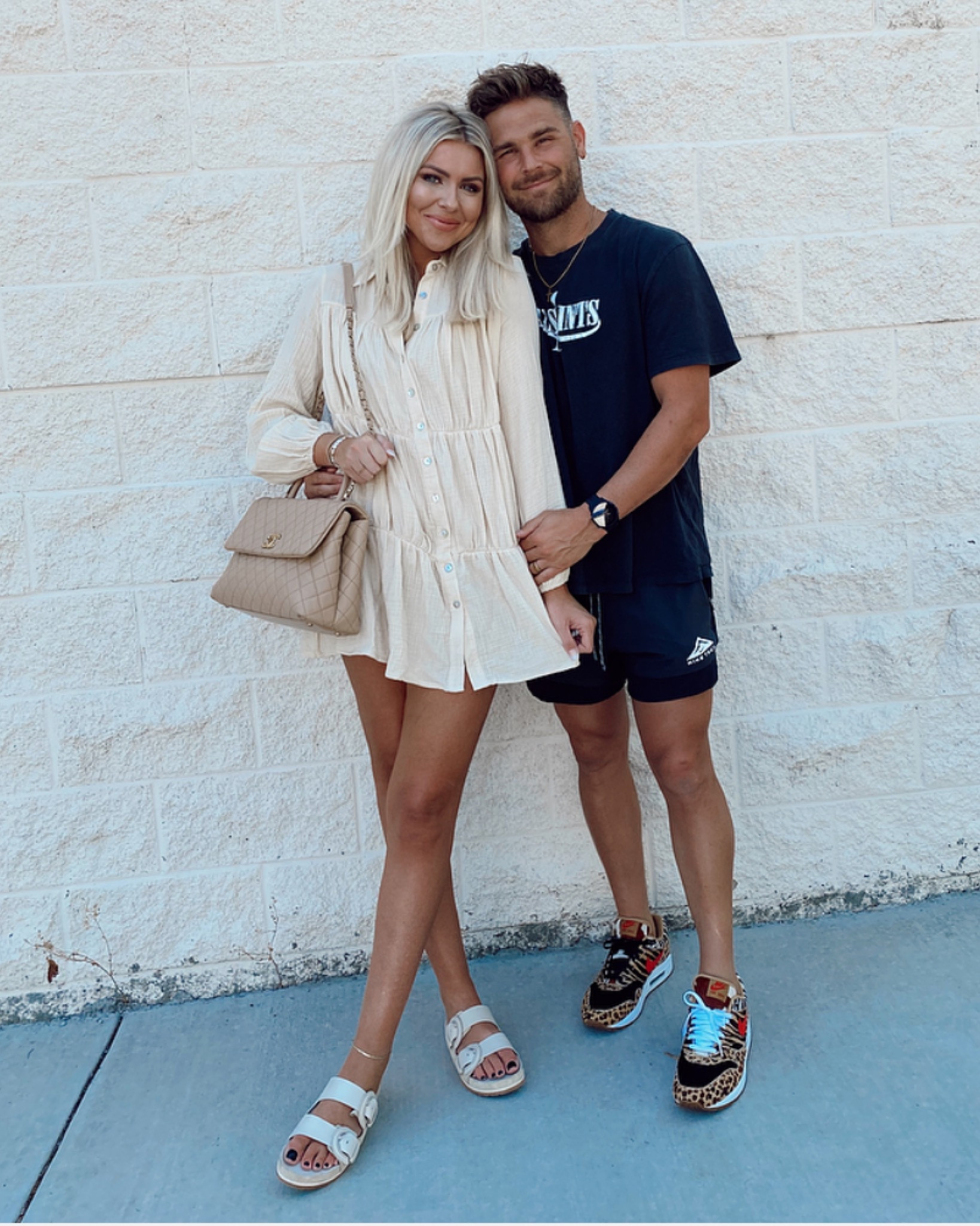 Casual fall outfit inspo - linked similar pieces below 🤎🍂

#LTKfindsunder50 #LTKSeasonal #LTKstyletip