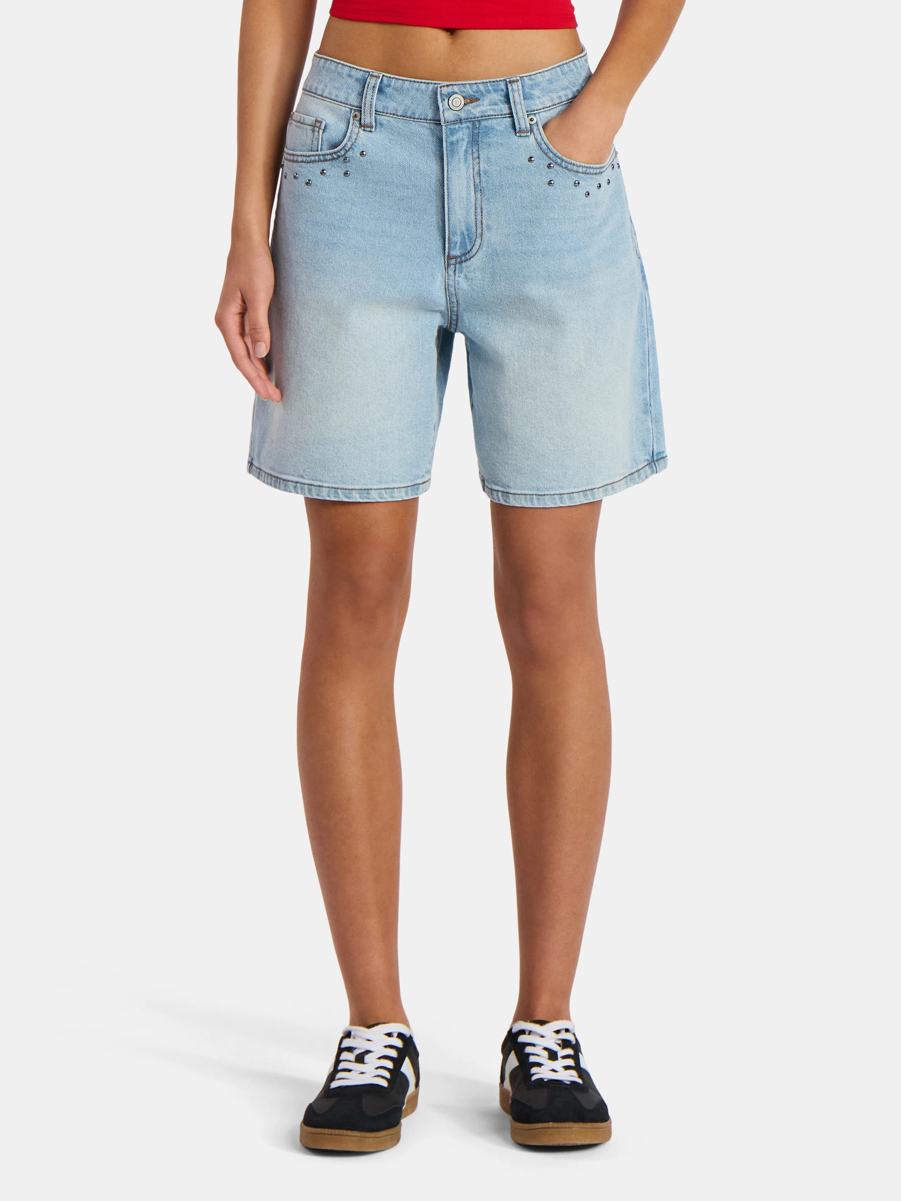 No Boundaries Relaxed Studded Denim Shorts, 7" Inseam, Women's - Walmart.com | Walmart (US)