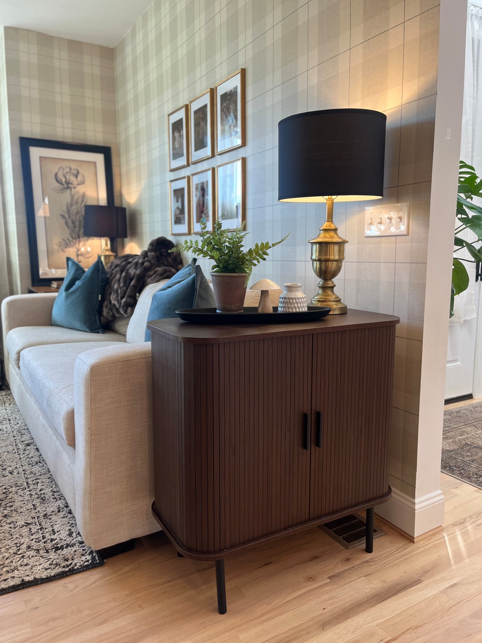 Modern cozy living room

#LTKHome