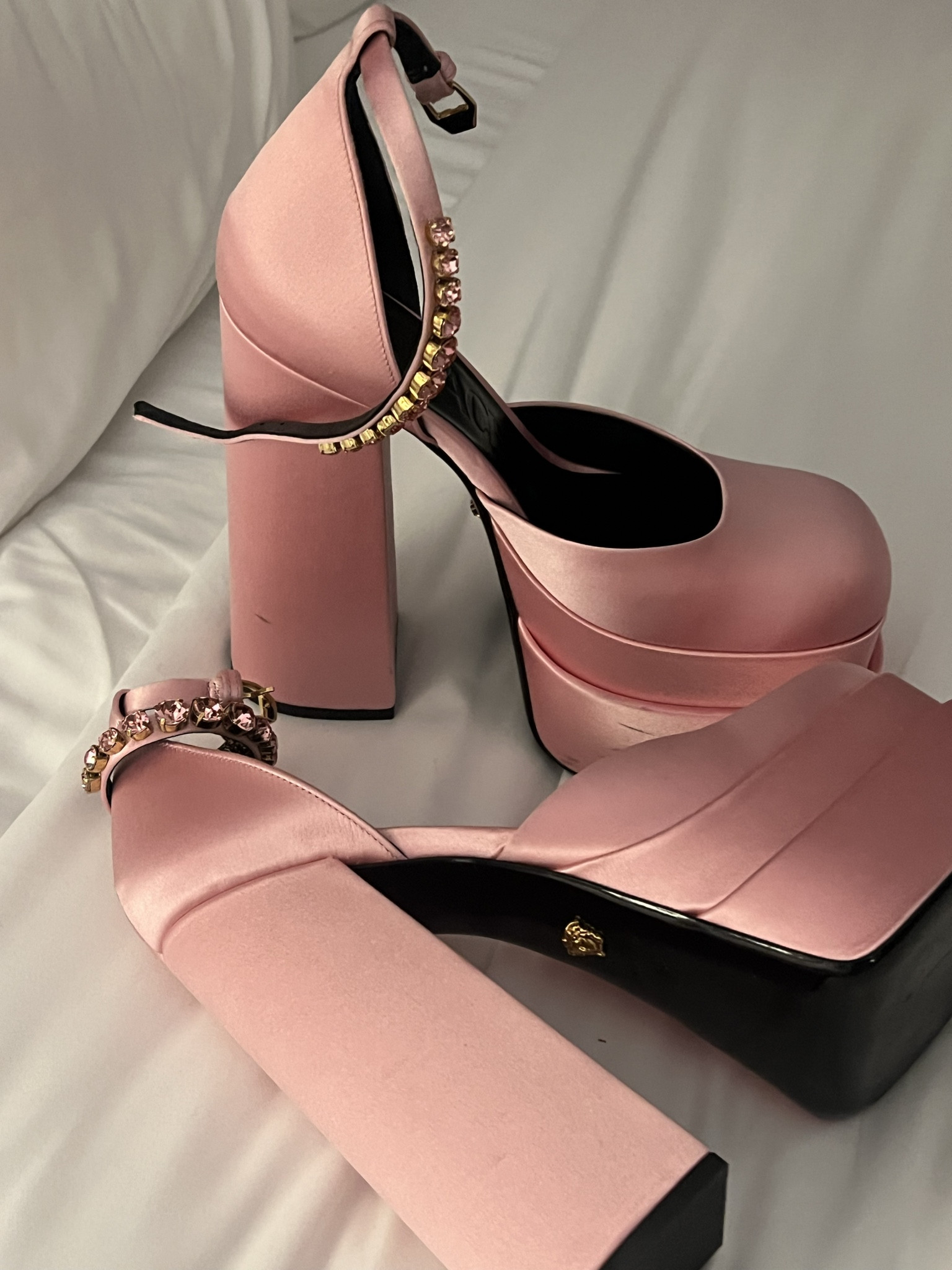 Sexy pink pumps 🚬

#LTKshoecrush