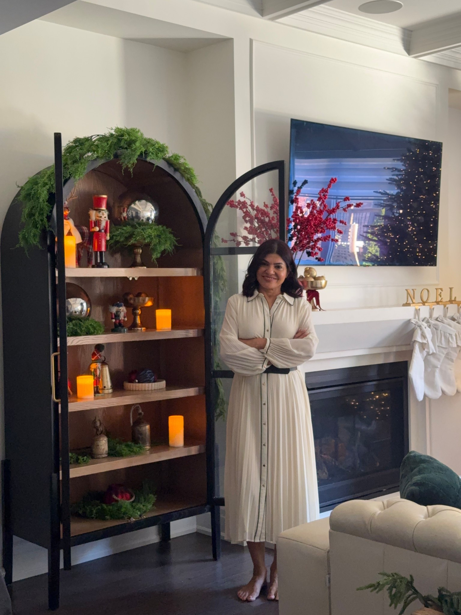 Glass Display Cabinet 

#LTKhome #LTKstyletip #LTKcanada