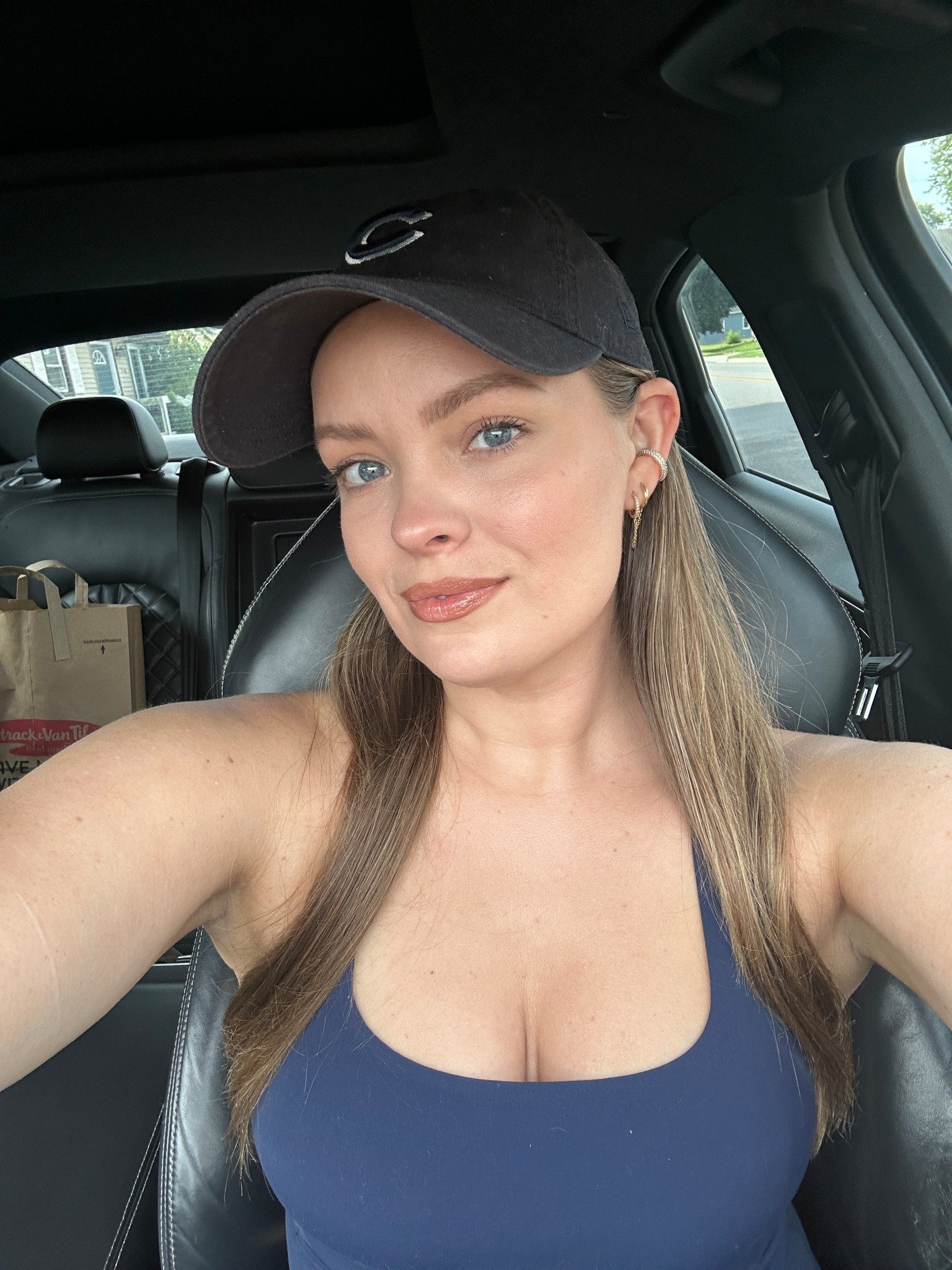 Quick makeup for an outdoor walk just to feel purrty 🤍 takes like 5 min!

Use briannafox for 10% off my earrings! 

#LTKSeasonal #LTKBeauty #LTKFindsUnder50