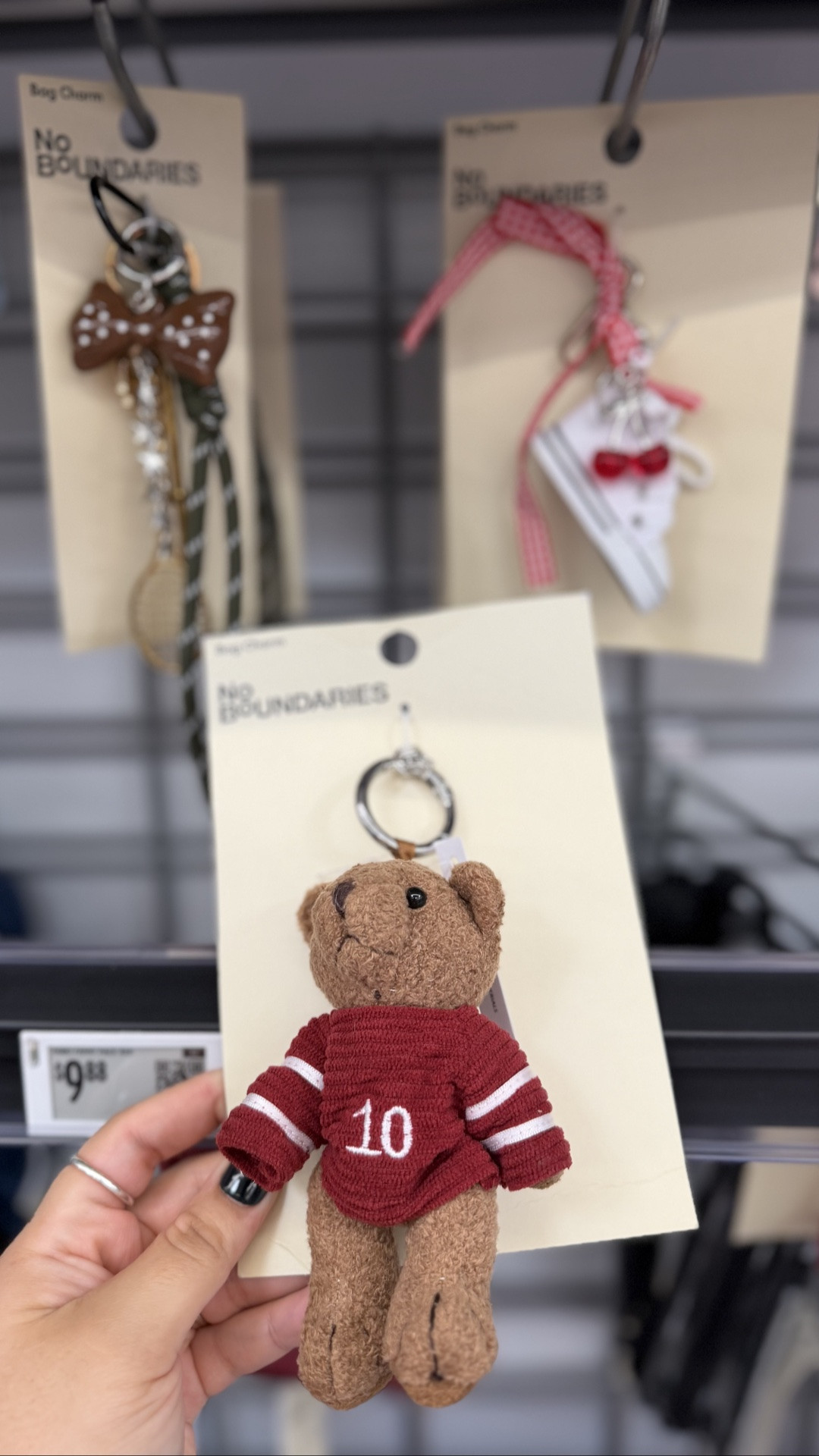 Walmart finds, No Boundaries adorable keychain charms !😍🧸

Linking everything here for you’ll to check out ✨🔗
