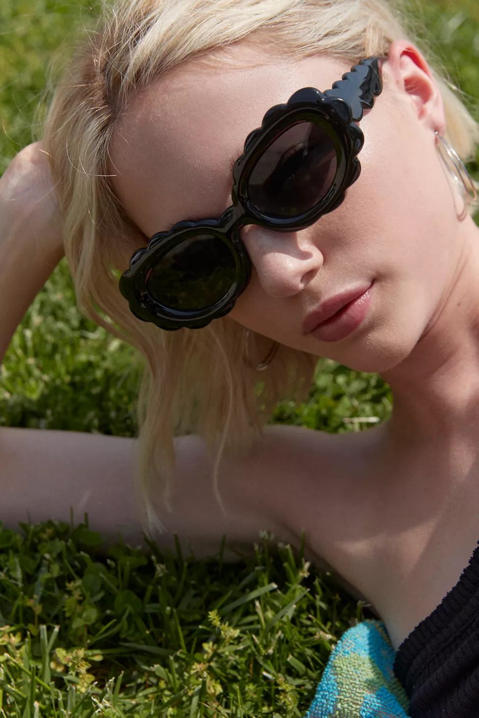 Lucie Scalloped Cat-Eye Sunglasses | Urban Outfitters (US and RoW)