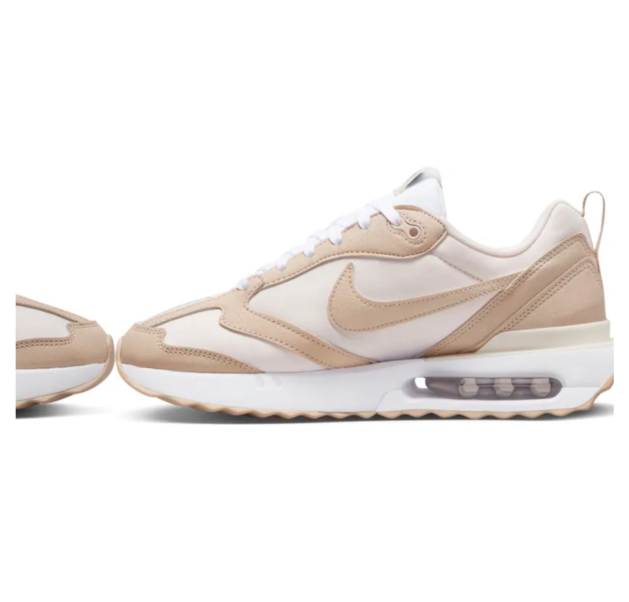 Love these shoes 
Runs TTS 