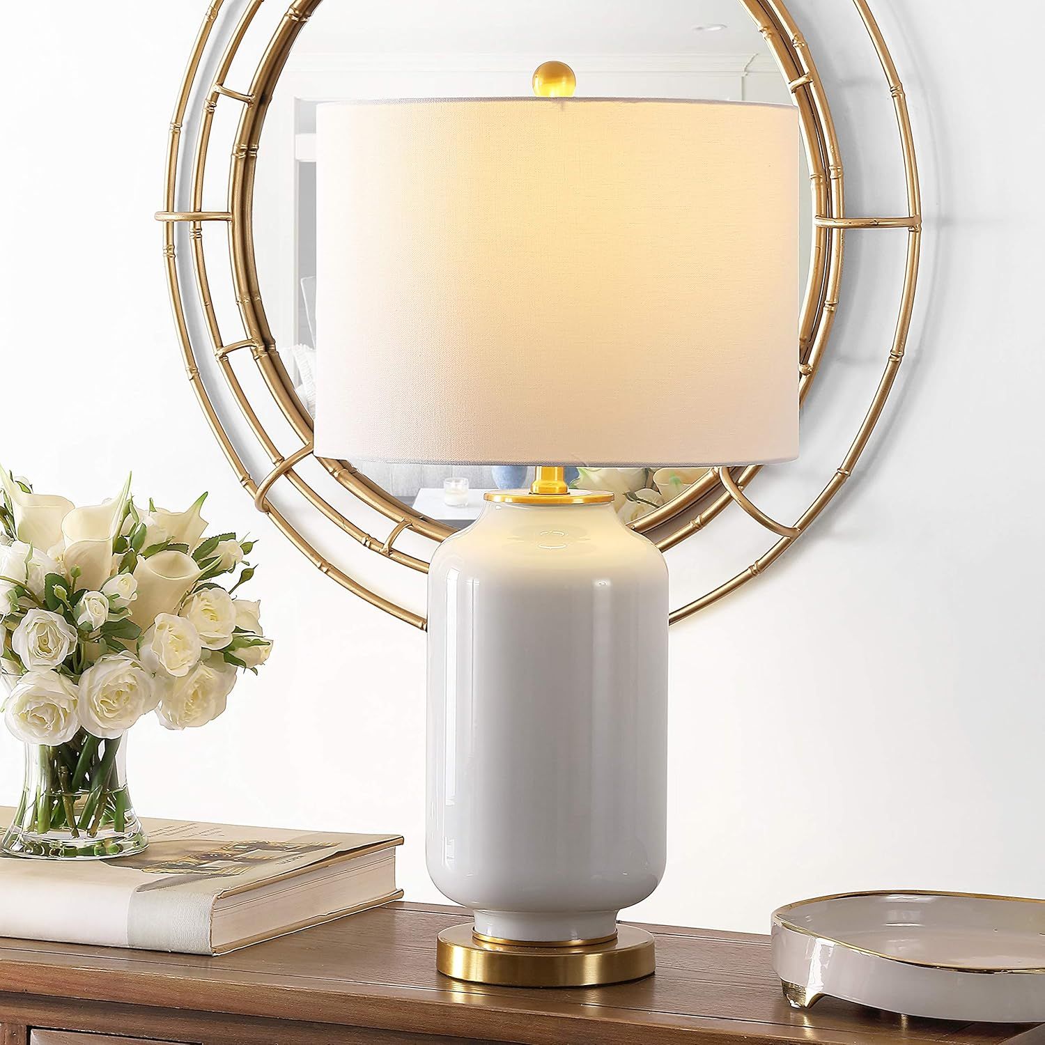 Amazon.com: SAFAVIEH Lighting Collection Amaia Modern Contemporary White Glass 26-inch Bedroom Li... | Amazon (US)