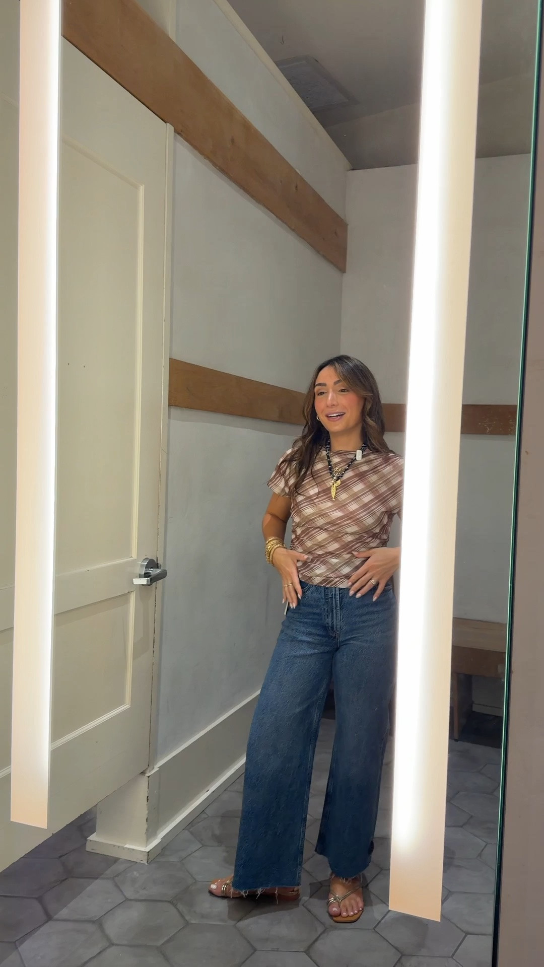S top 25 jean

#LTKgrwm #LTKootd