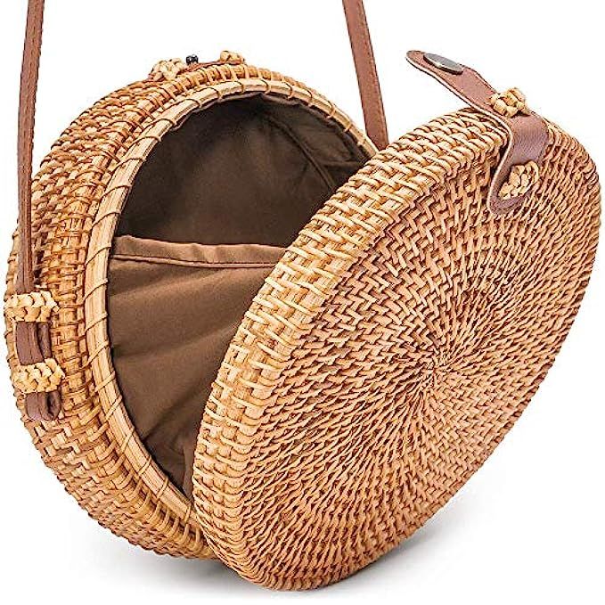 Round Rattan Bag with Snap Clasp by Avoseta | Amazon (US)