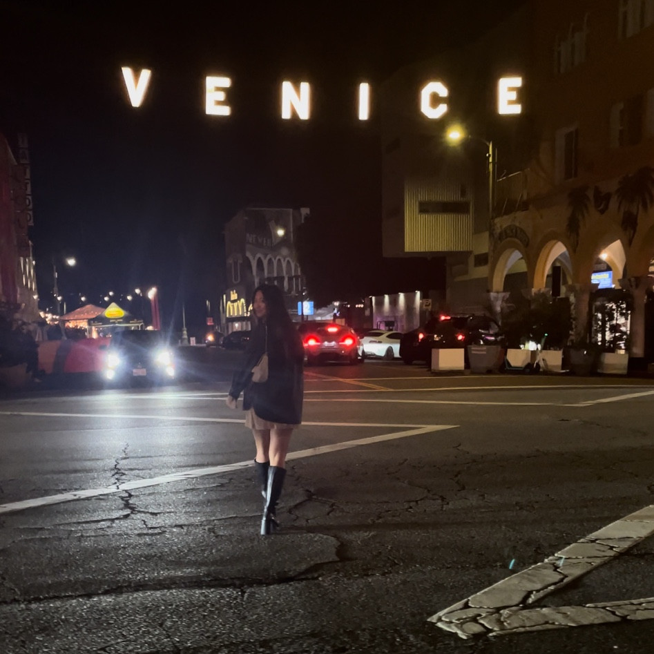 Date night in Venice ❤️

#LTKbeauty #LTKfit
