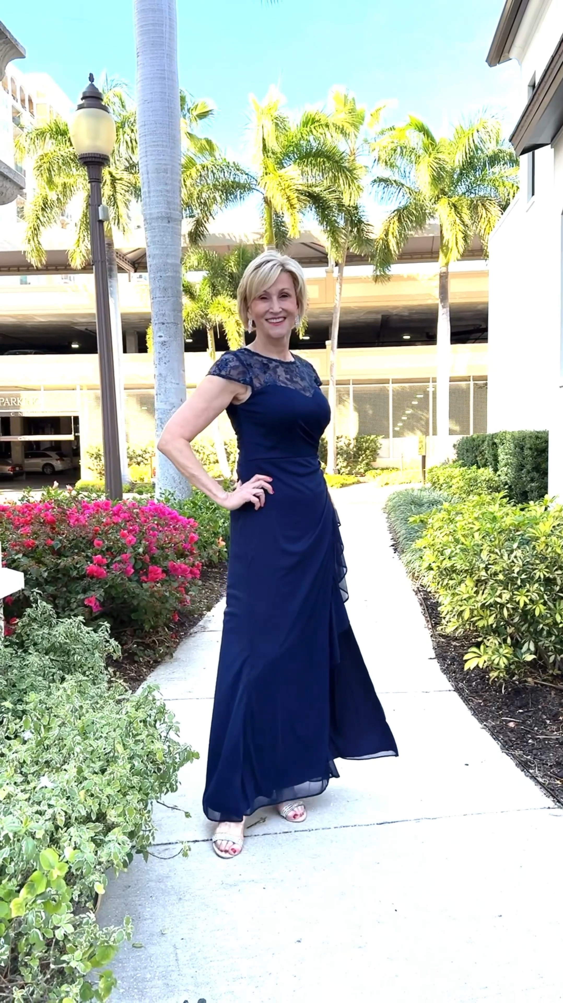 What’s the biggest mistake I see Mother of the Brides making? ….Waiting too long to buy their dress which causes a lot of stress and sometimes even having to settle! 

It’s not too early to get your dress for a Fall or winter wedding! This beautiful navy gown @alexevenings with the lace neckline is a beauty and works all year round.


#LTKWedding #LTKVideo #LTKOver40