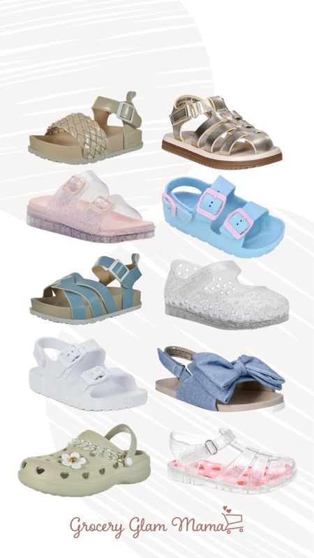 How stinking cute?!?! They are are from @walmart 😍😍😍😍

#LTKKids #LTKShoeCrush #LTKBaby
