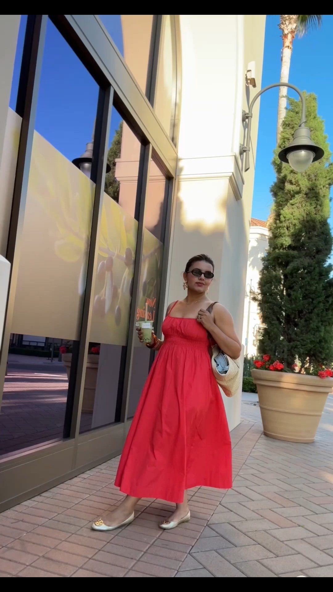 OOTD

#summersale #aritzia #summerdress #salealert #summersale #4thjuly #july4thsale #summeroutfitinspo #easydress #vacationoutfit

#LTKOver40 #LTKSaleAlert #LTKFindsUnder100