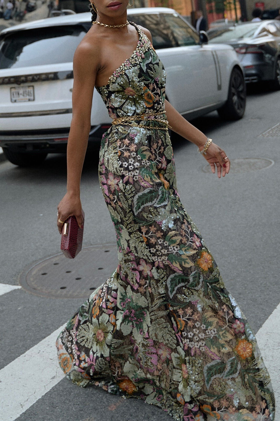 Floral wedding guest dress 🌼

Chain belt by Lapo Lounge

#LTKSeasonal #LTKWedding #LTKStyleTip