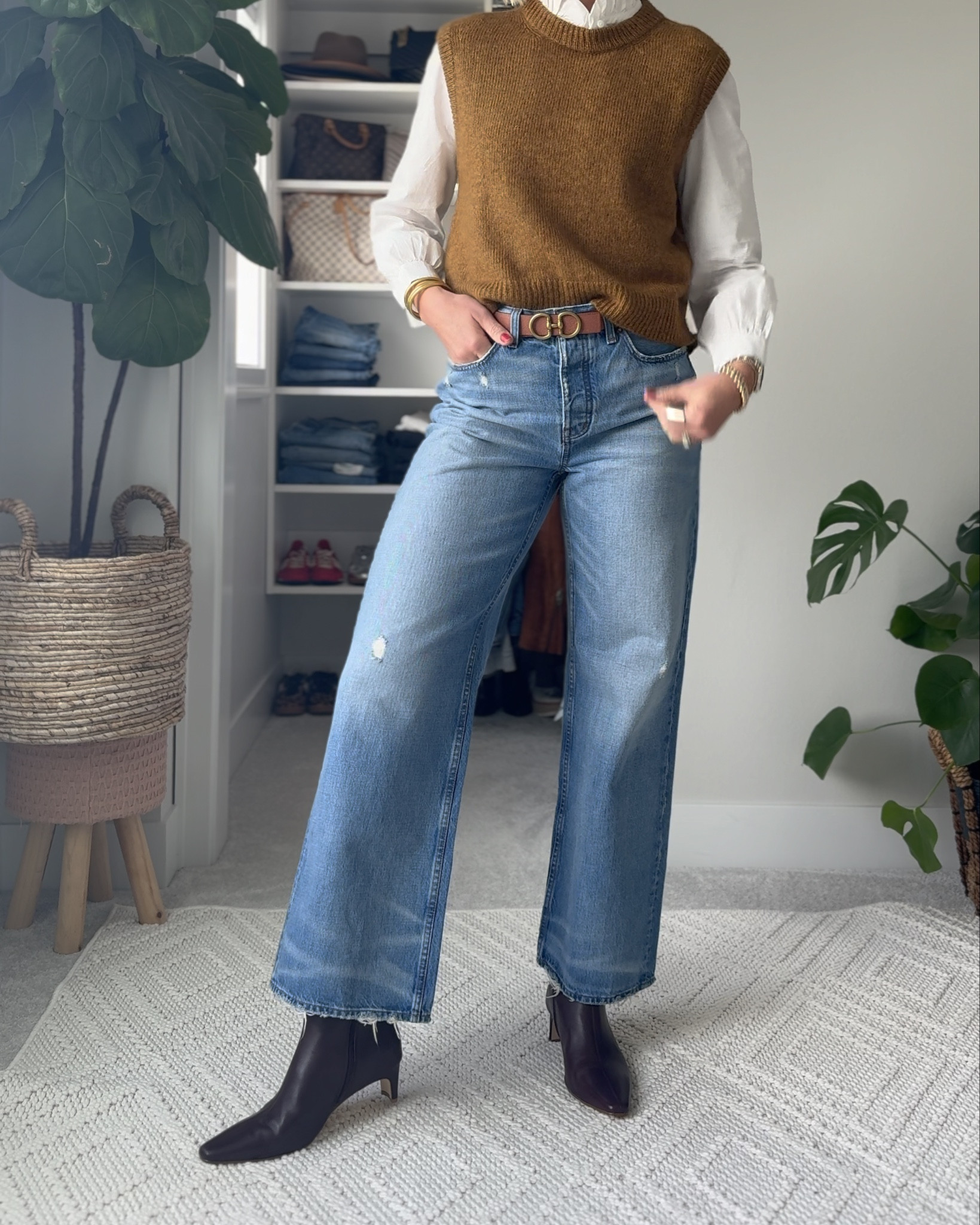 French girl fall looks with some amazing wardrobe, staple pieces from Sezane! I love their intentional and sustainable construction and quality materials. They are truly gorgeous pieces I’ll have in my wardrobe for years! 

#LTKOver40 #LTKMidsize #LTKSeasonal