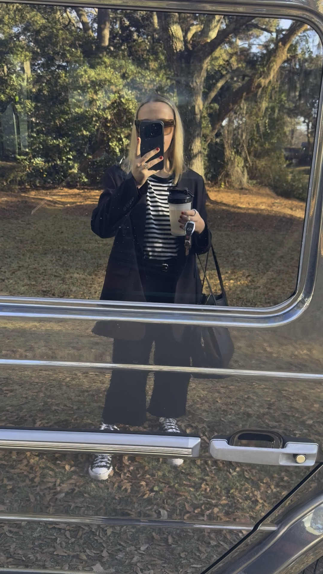 lol was in a rush here’s my ootd in my car reflection 

fun fact this shirt is from my Halloween costume as a mime haha I was in a rush but kinda vibe with it

#LTKStyleTip #LTKWorkwear #LTKFindsUnder50