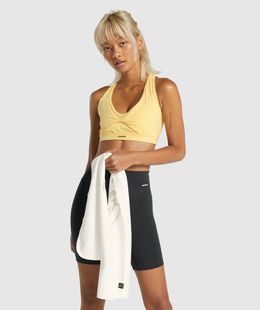 Whitney Sweat Towel | Gymshark (Global)