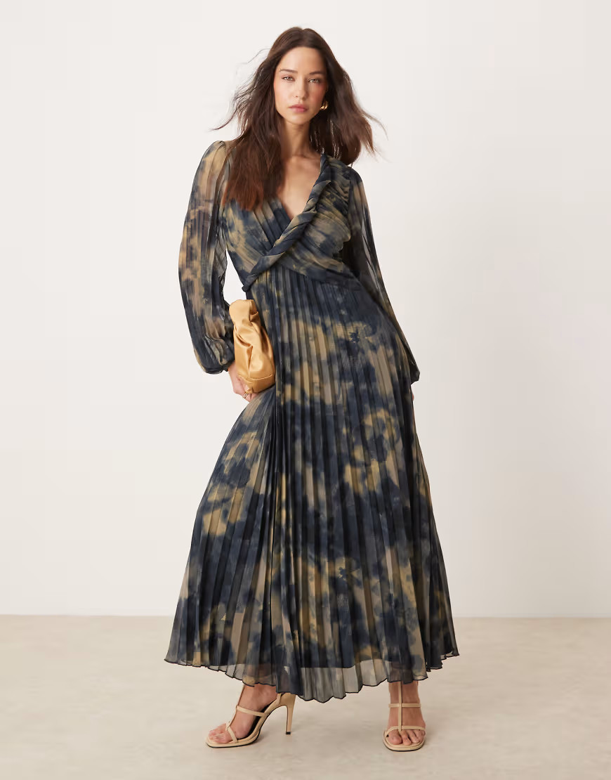 ASOS DESIGN twist detail wrap front pleated midi dress in blurred floral-Multi | ASOS (Global)