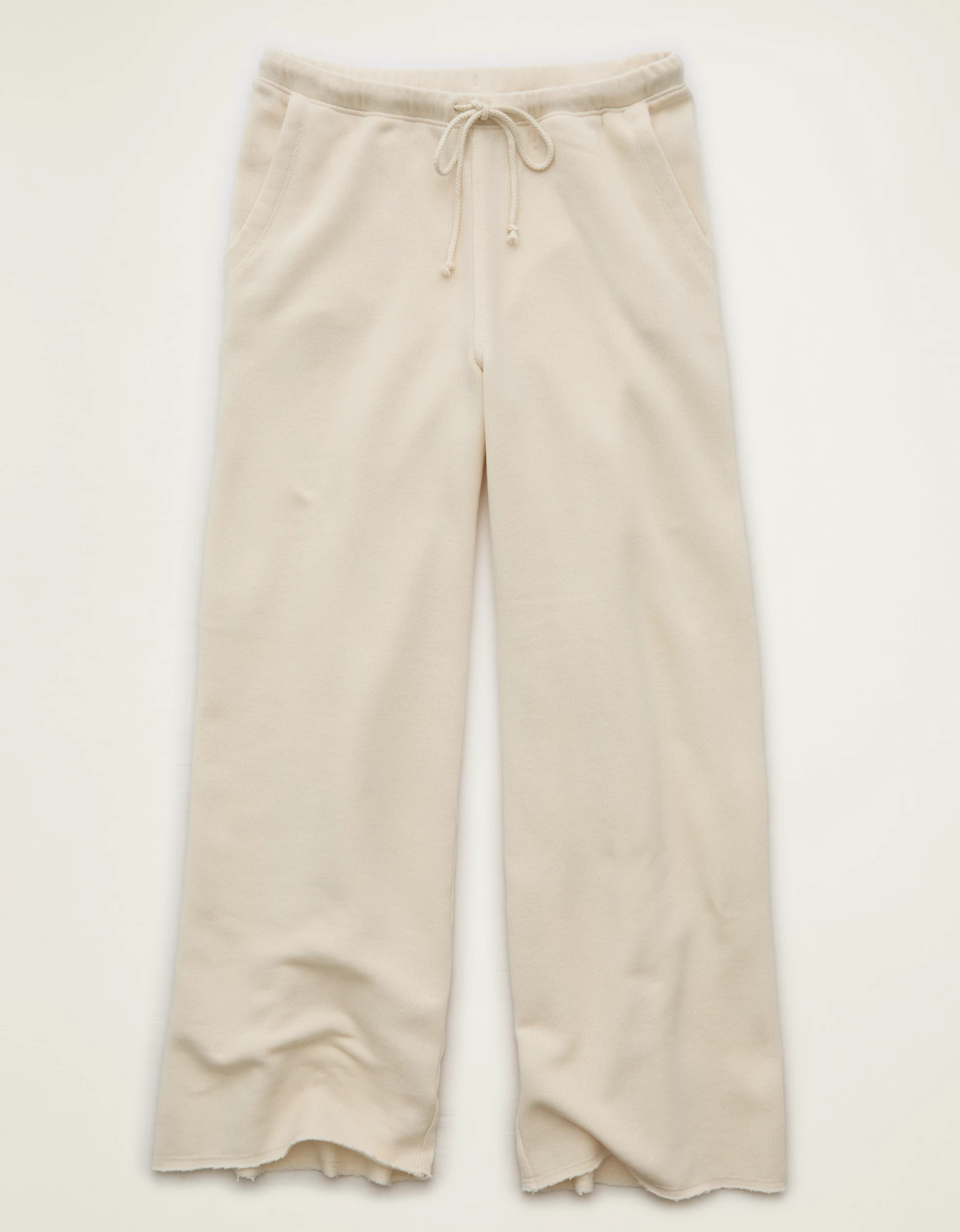 AE Campus Low-Rise Wide-Leg Sweatpant | American Eagle Outfitters (US & CA)