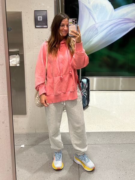 Airport fit! My fav sweats and linked a similar hoodie 
Size: small 


#LTKunder100 #LTKFind #LTKtravel