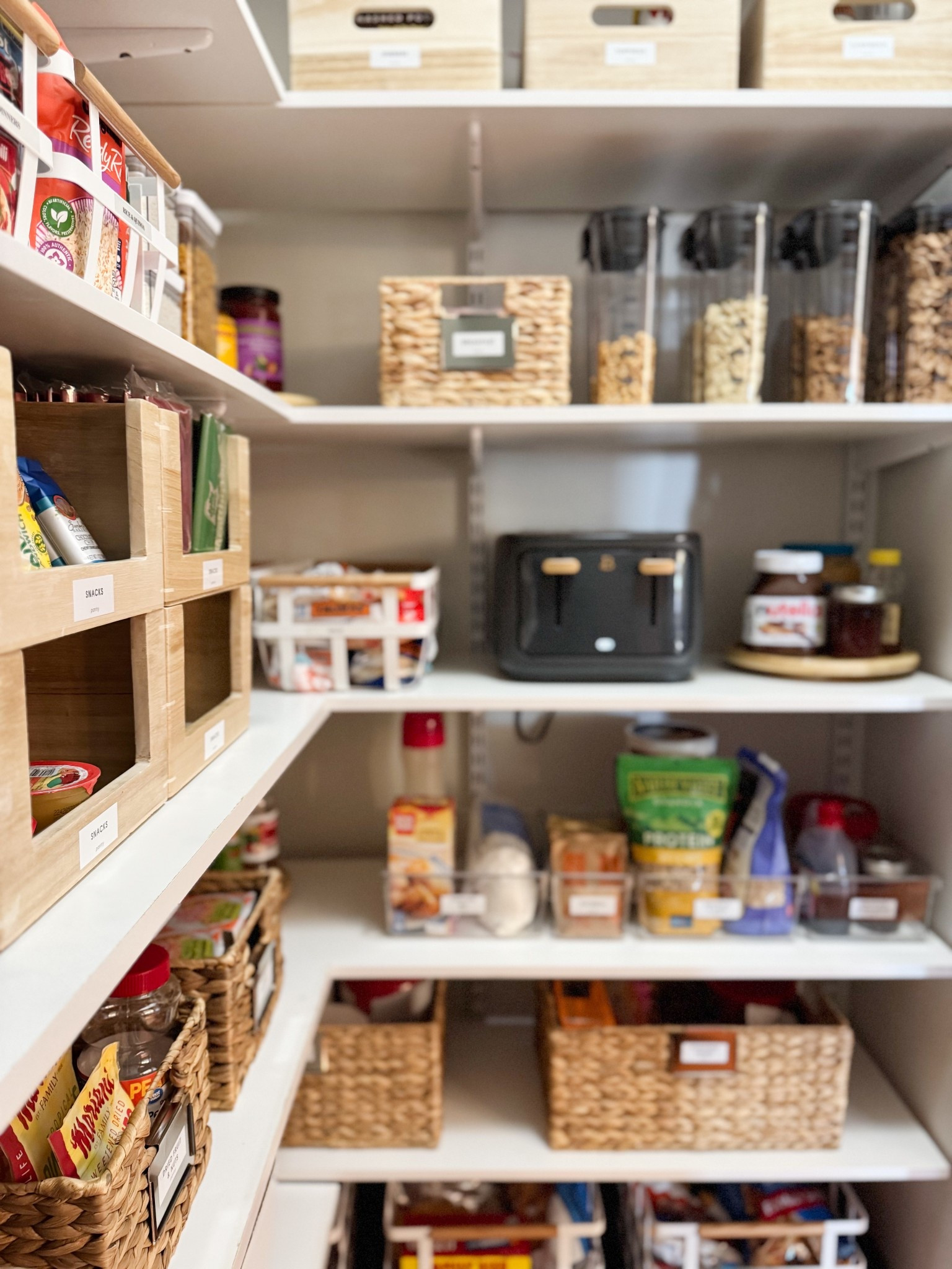 Pantry Organizers 🤩🤍

#LTKHome #LTKFamily