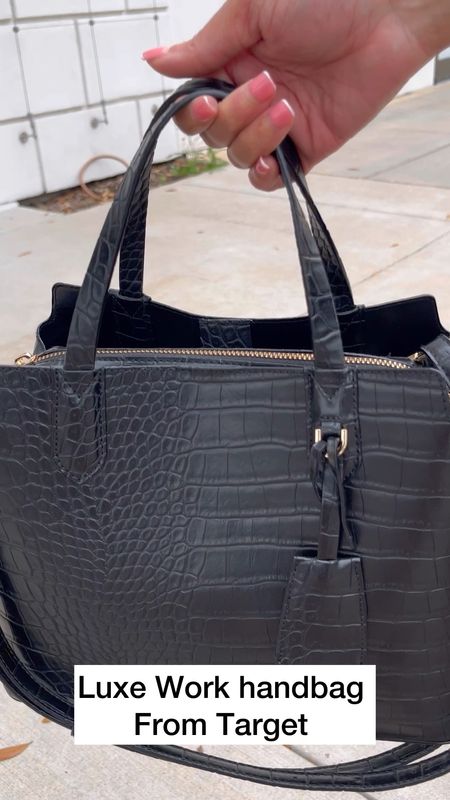 Black work tote from target!🤍

Black work tote. Black work bag. Target tote bag. 

#LTKitbag #LTKworkwear #LTKstyletip