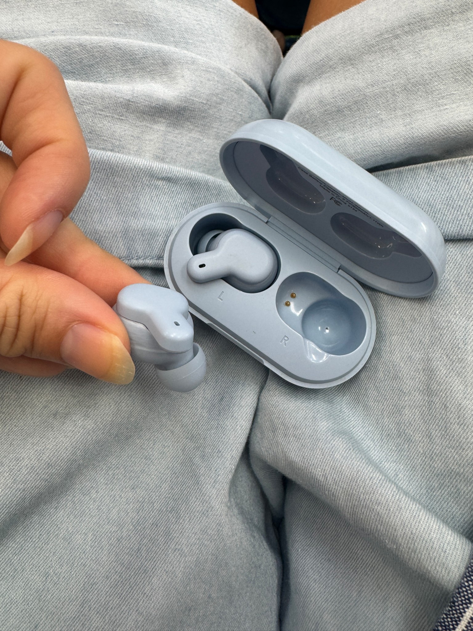 The heyday noise cancelling wireless earbuds from Target are lightweight, Bluetooth compatible, and perfect for everyday use. These wireless headphones are great for listening to music, gaming, studying, working out, or traveling, and the heyday earbud cases keep them protected and easy to carry. Affordable and stylish, they make the best gift ideas for teens, gift ideas for kids, and even gift ideas for gamers who want clear sound without distractions. Whether you’re looking for budget-friendly earbuds for everyday use, wireless earbuds for travel, or holiday tech gifts like Christmas or birthday presents, these heyday wireless earbuds and earbud cases are a must-have Target find 

#LTKFindsUnder50 #LTKSaleAlert #LTKActive