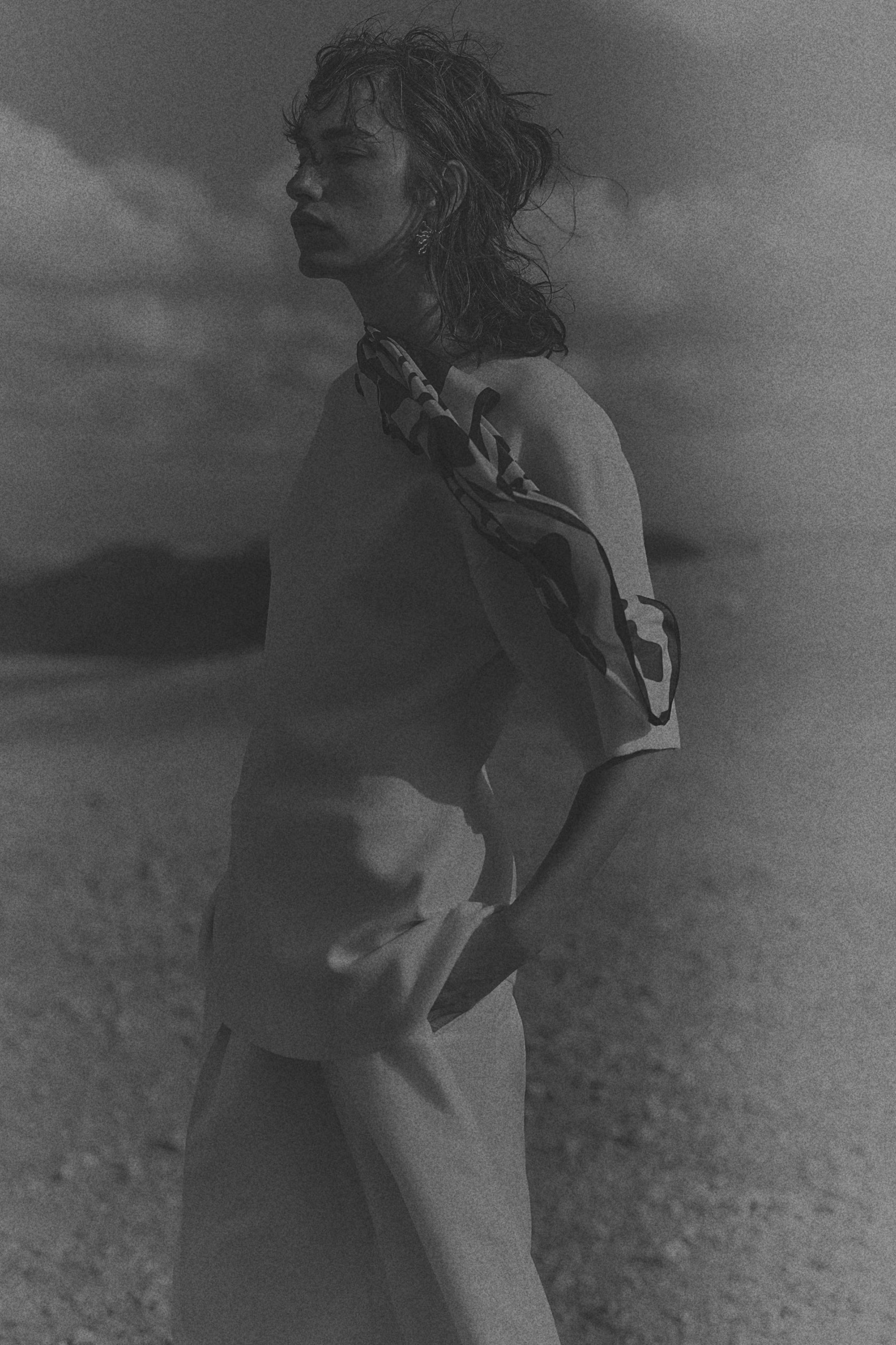 Defined-Waist Fine-Knit Top - White - Ladies | H&M US | H&M (US + CA)