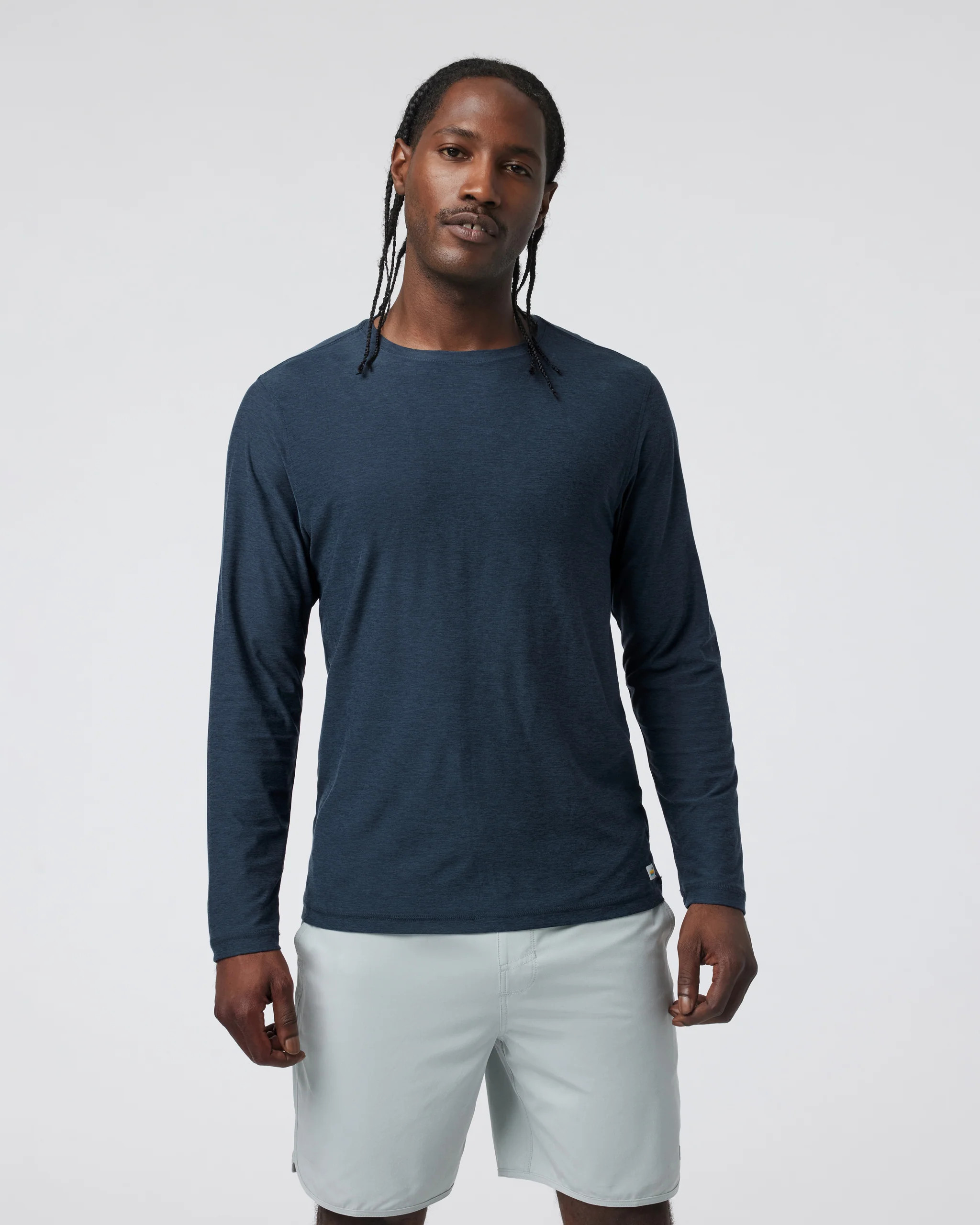 Long-Sleeve Strato Tech Tee | Vuori Clothing (US & Canada)