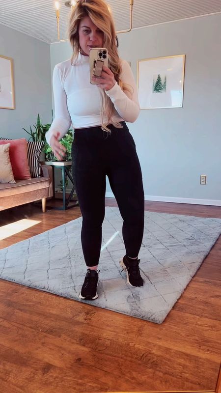 Why the high price tag?

The butter soft fabric plus the compression that is a rare find!

Yoga pants
Black leggings recommendations 
Amazon finds

#LTKfitness #LTKfindsunder100 #LTKVideo