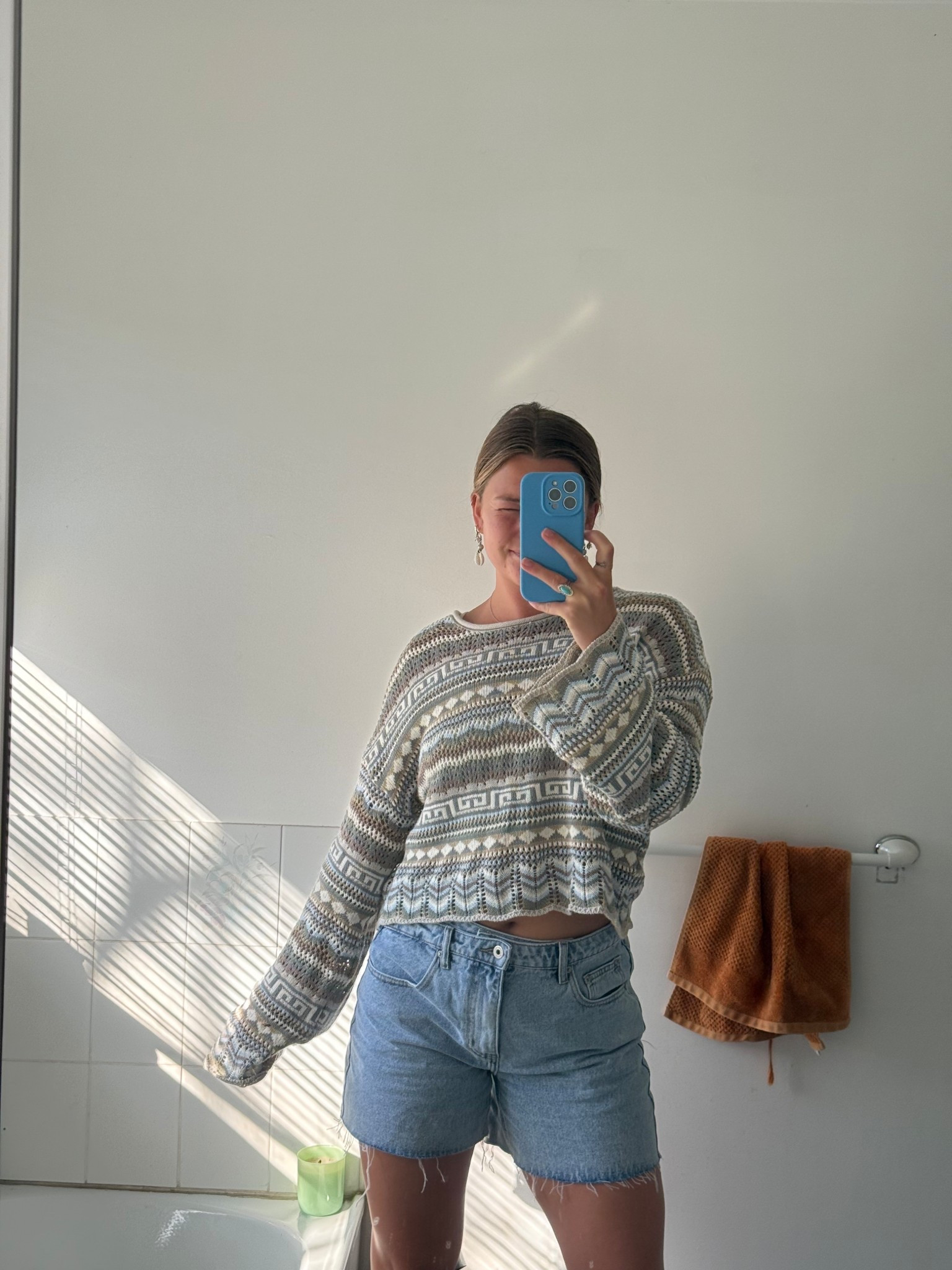 Perfect sweater from ghanda for those hot fall days 💕🫶🏻

#LTKStyleTip #LTKSeasonal #LTKItBag