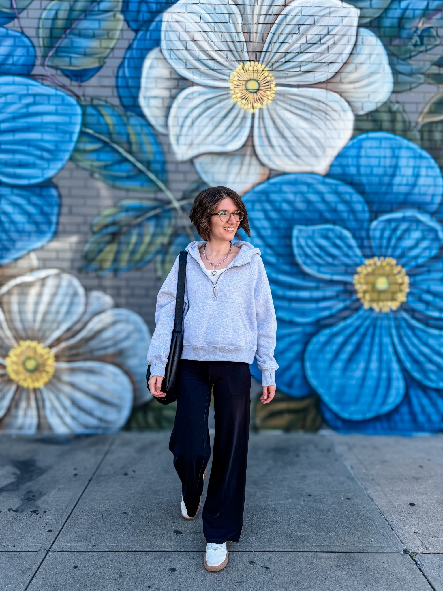 Walking into the weekend in the comfiest cozies!
Half zip: TTS
wide leg leggings: TTS
Allbirds sneakers: TTS; use code LIZLOVES for money off #allbirdspartner @allbirds

#LTKTravel #LTKStyleTip #LTKActive