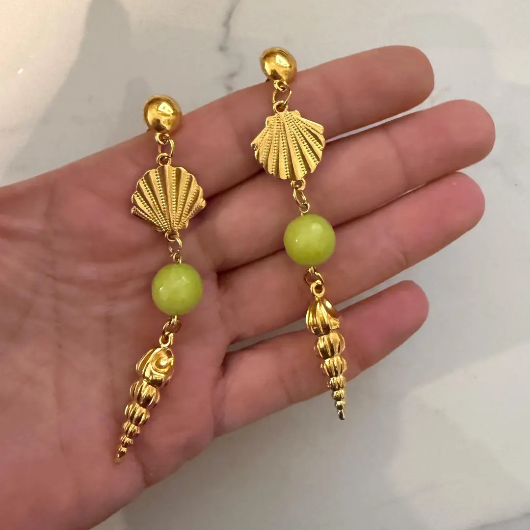 Shell summer earrings , green ocean style jewelry | Etsy (US)
