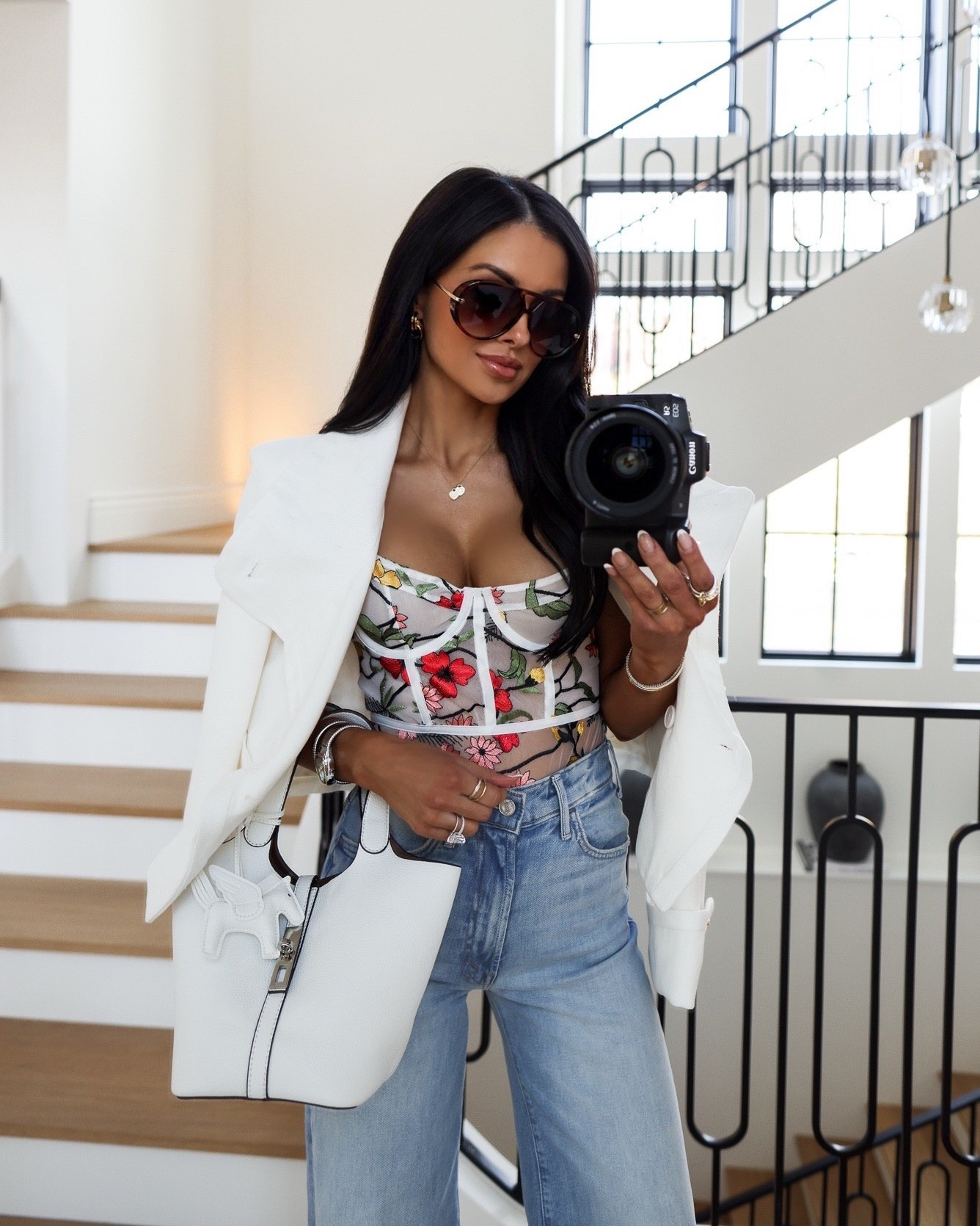 The top 10 pieces you loved most last week / best sellers!
Mother jeans in the new light wash wearing a 23 - size down
Zara white cropped blazer
Bustier top perfect for a date night 

#LTKOver40 #LTKootd #LTKPetite