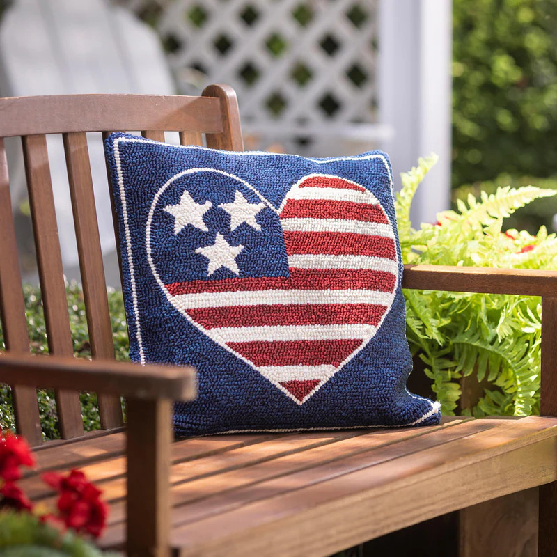 Indoor Outdoor Hooked Pillow Land That I Love 18"x18" | Plow & Hearth