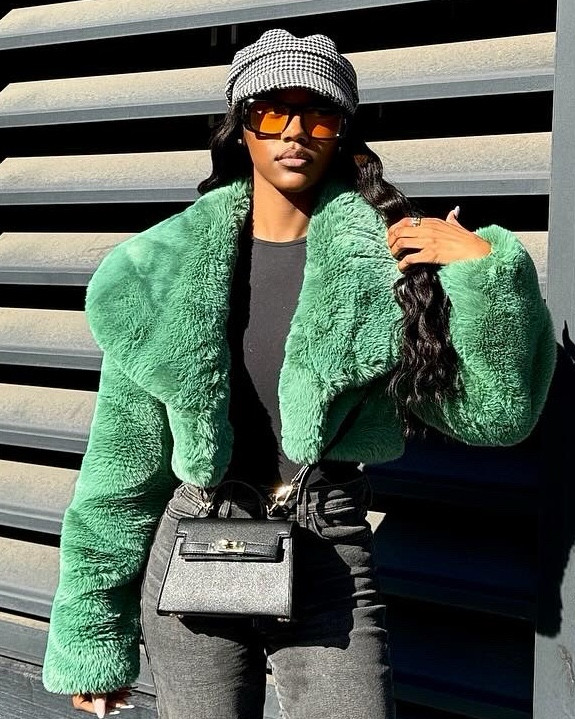 The green is a moment. 
