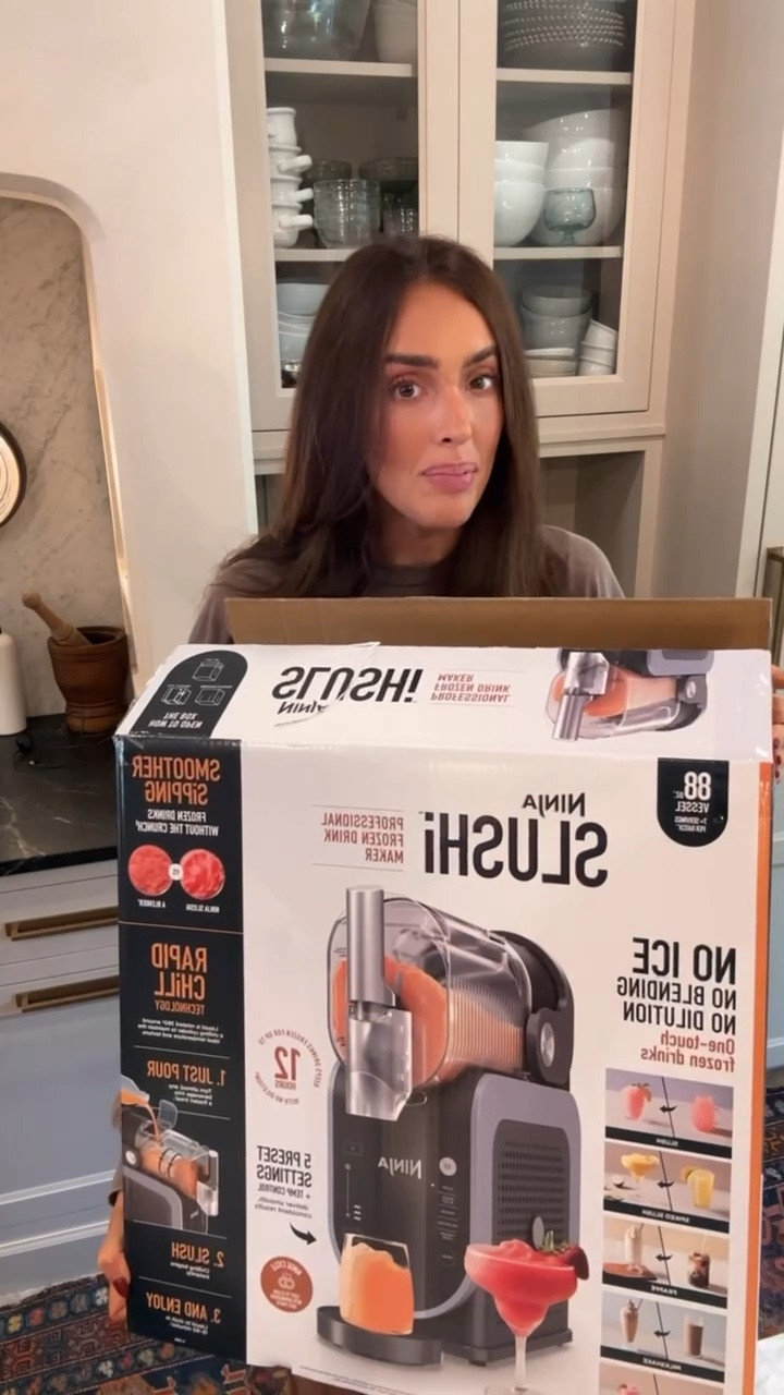 Introducing… the ninja slushie!! Omg we’re making butterbeer tonight and I can’t wait 🤭

#LTKGiftGuide #LTKSeasonal #LTKHome