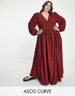 ASOS DESIGN Curve gathered waist maxi dress in seersucker in burnt rust | ASOS | ASOS (Global)