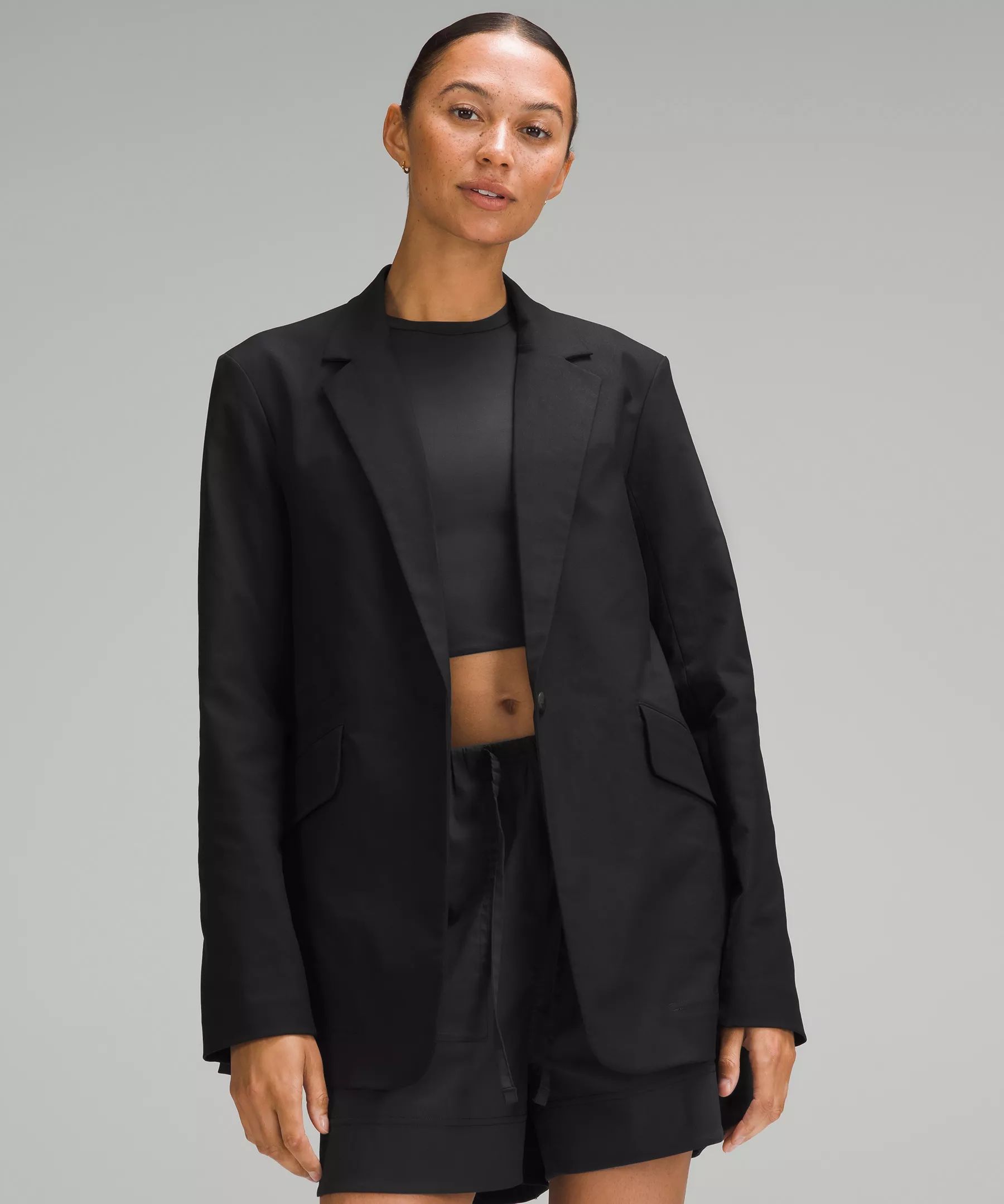 Relaxed-Fit Twill Blazer | Women's Coats & Jackets | lululemon | lululemon (CA)