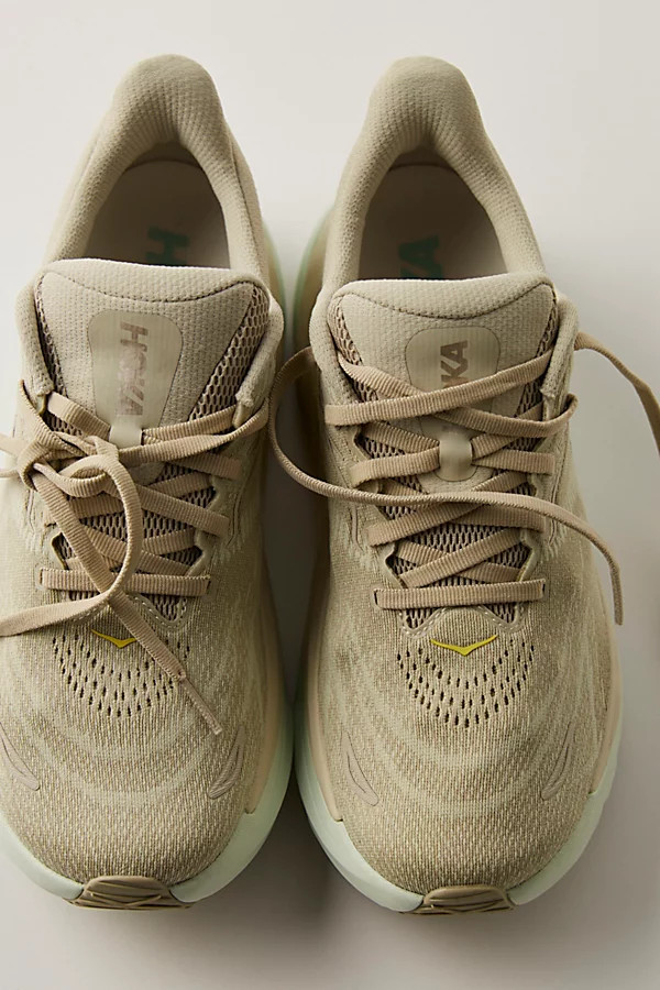 HOKA Arahi 8 Sneakers | Free People (Global - UK&FR Excluded)