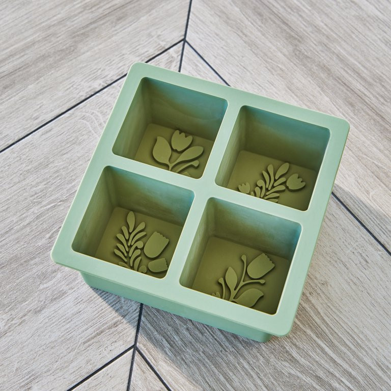 Better Homes & Gardens Silicone 4 Cube Ice Mold Tray, Green - Walmart.com | Walmart (US)