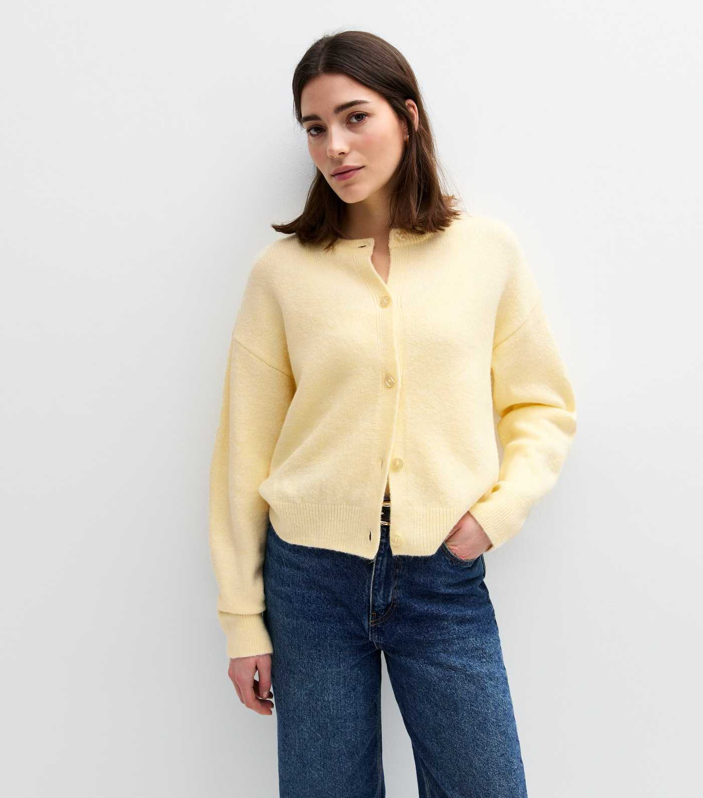 Light Yellow Crew Neck Cardigan
						
						Add to Saved Items
						Remove from Saved Items | New Look (UK)