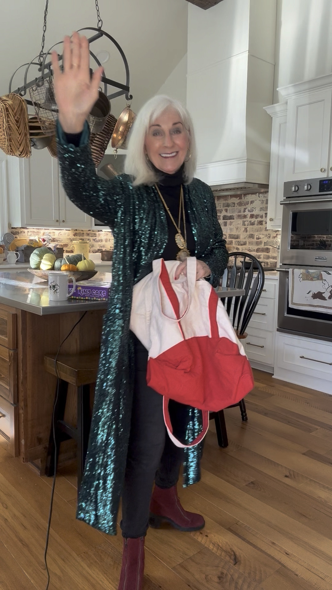 Happy Mardi Gras!  Reposting items and style !

#LTKstyletip #LTKover40 #LTKSeasonal