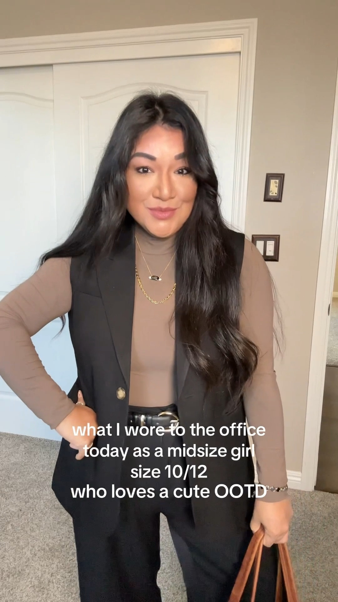 Work / office OOTD 👩🏽‍💼as a midsize girl 

I’m 5’2” and 165 lb 

Black vest - size large and true to size , functional pockets 

Pumiey Bodysuit - in large , super soft and stretchy . True to size 

Workwear pants - in size large , short length and thin material . Comfortable and true to  size 






#LTKMidsize #LTKWorkwear #LTKootd